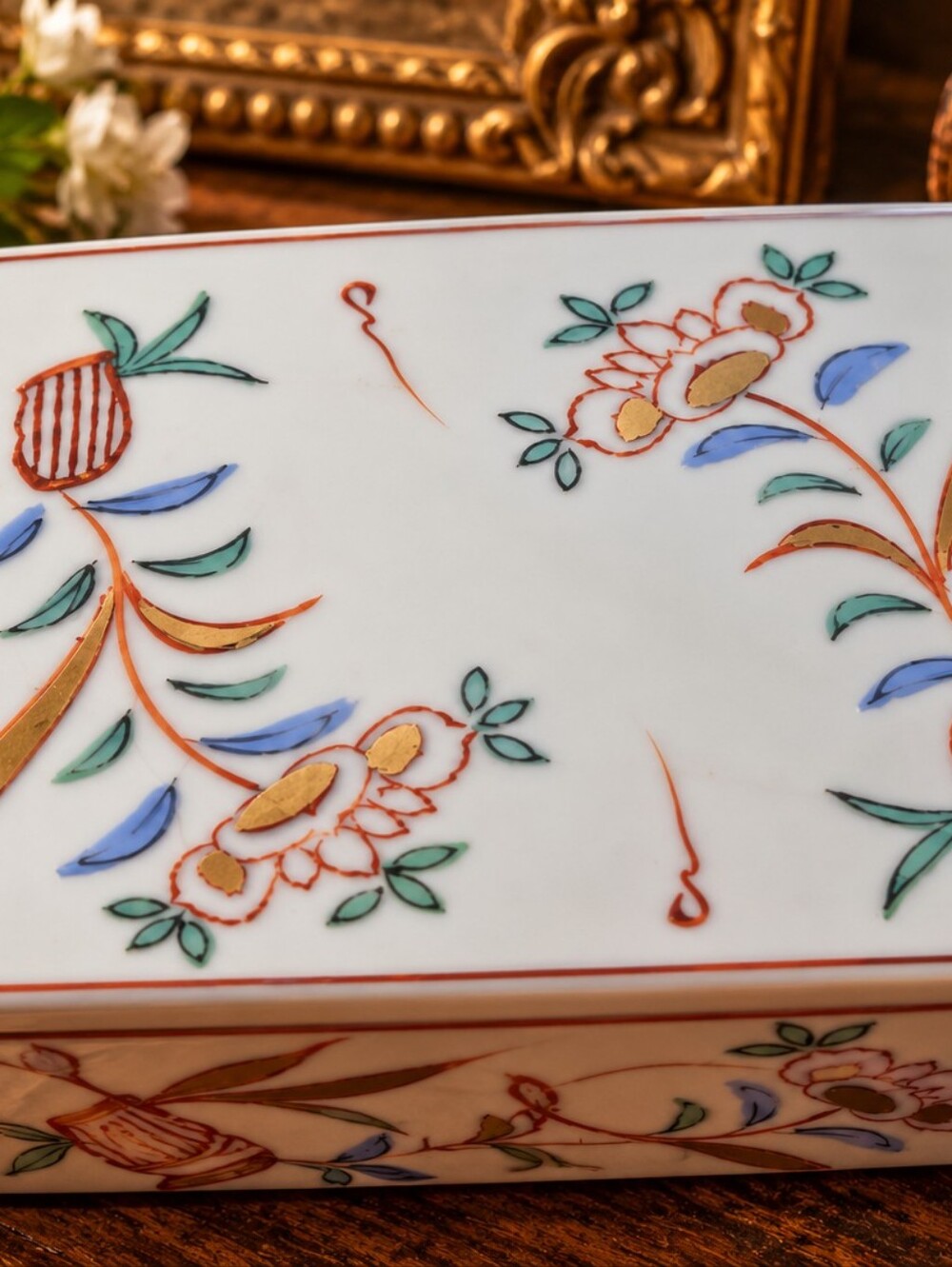 Vintage Tiffany & Co. Hand-Painted Porcelain Trinket Box – Floral Design